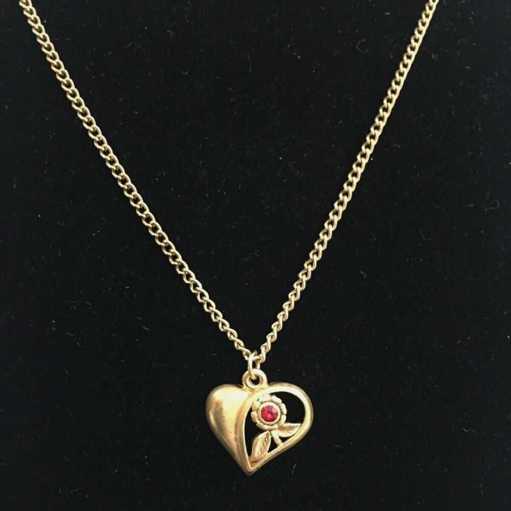 Vintage 18K Gold Tone Heart Necklace With Flower Red Faceted Rhinestone 18" Long